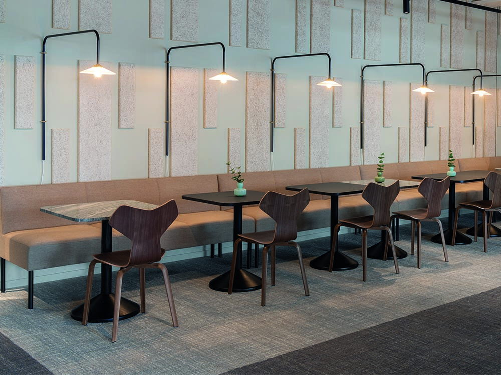 Pivå pedestal table Karl Andersson Söner