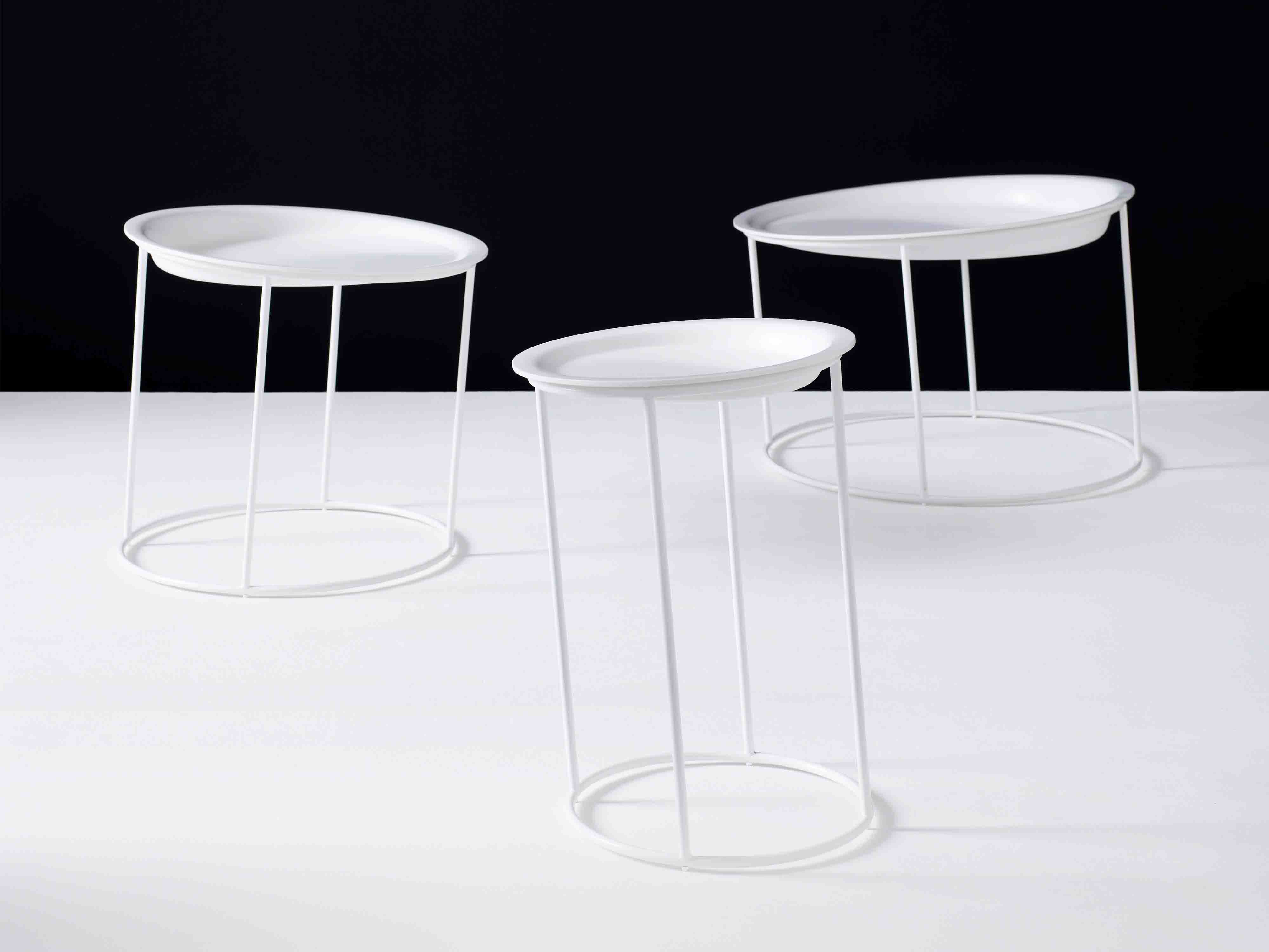 Dizzy sofa table Karl Andersson Söner