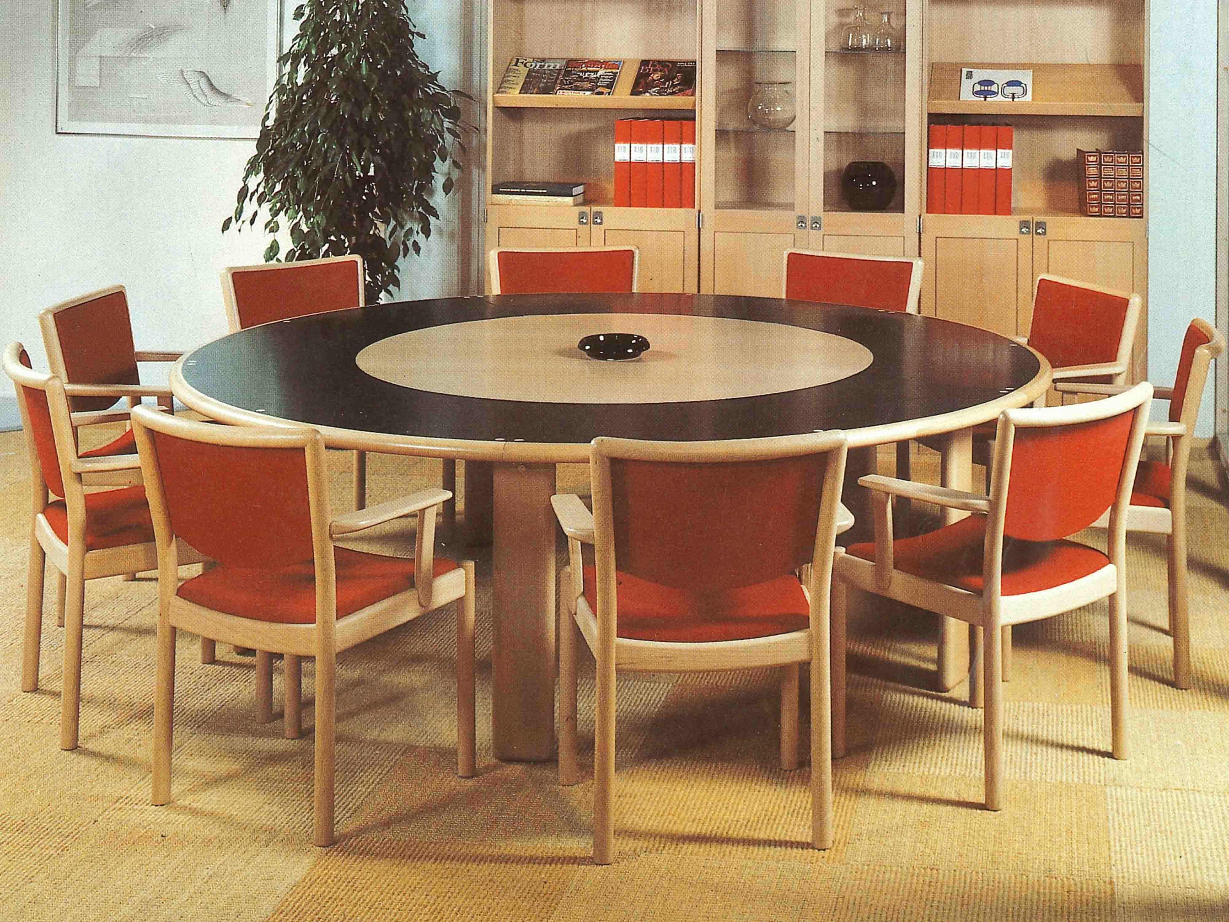 Diskus conference table Karl Andersson Söner