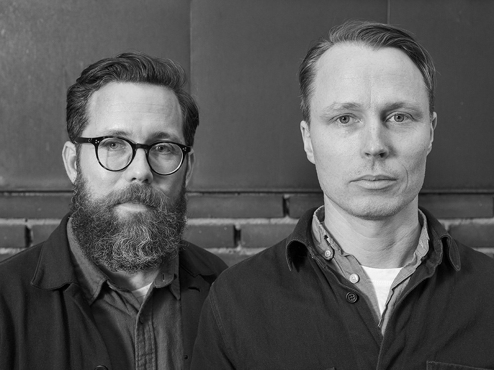 Karlsson & Björk formgivare till fällbordet Study för Karl Andersson & Söner